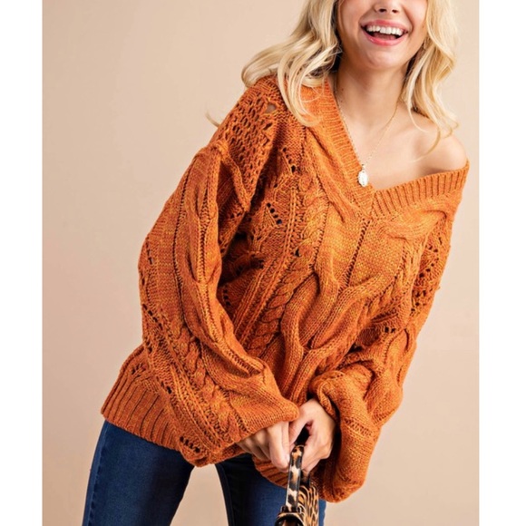 Chunky two toned textured sweater - Picture 2 of 7